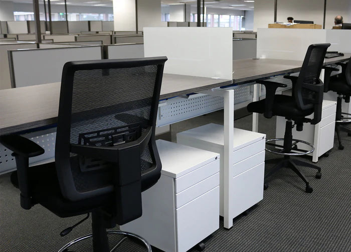 Clear Design Steel Mobile Box/Box/File Pedestal Storage 19.75" D. BBF under desk drawers. Kansas City office furniture accessories.