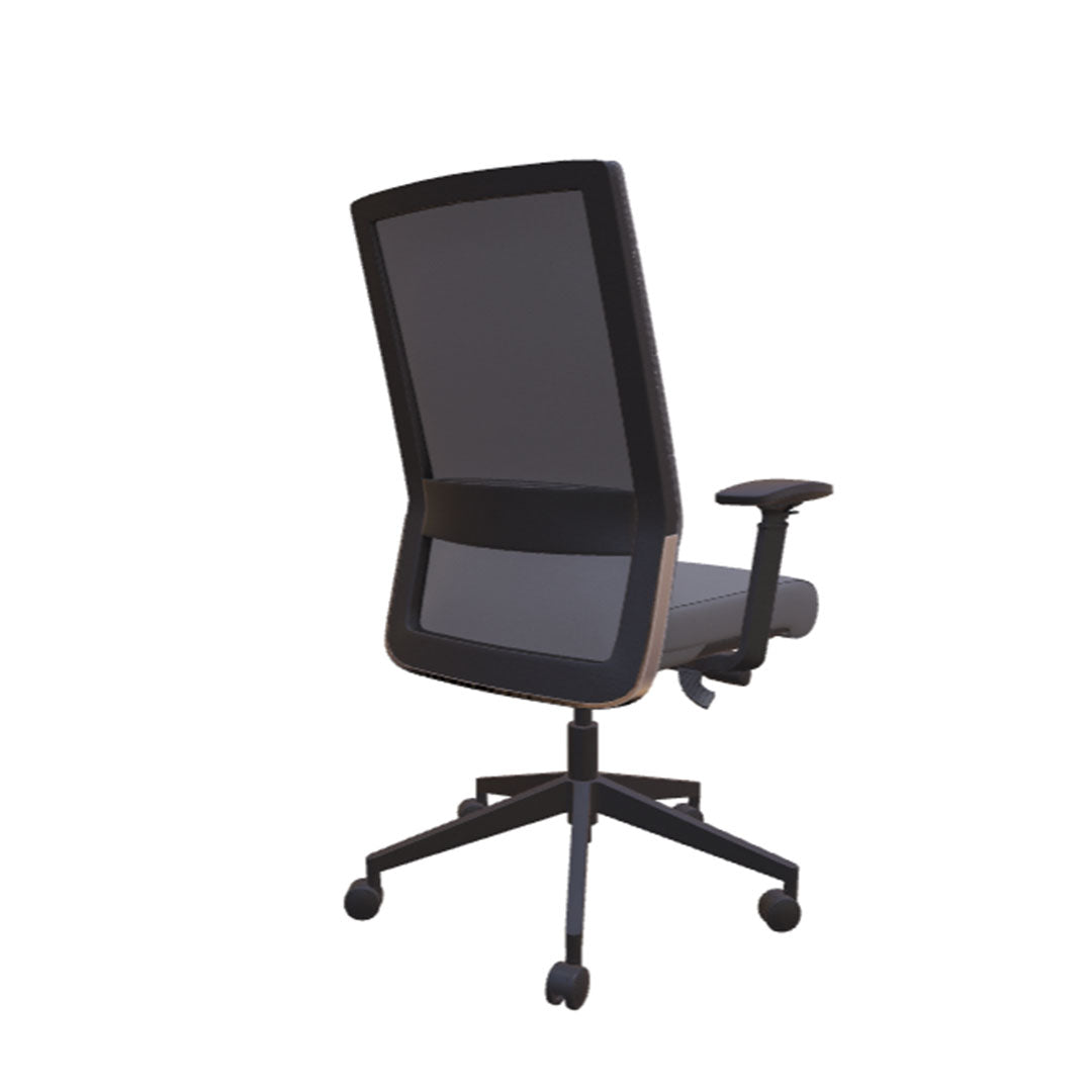 Ergonomic Plaza Executive Desk Chair - Kansas City Office Furniture